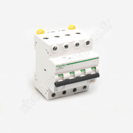 Circuit Breakers iC60  - A9D55416 - IC60 RCBO 4P 16A 300mA AC