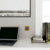 Odace Touch  - plaque 1 poste Kvadrat ocre avec liseré bleu cobalt - S550802KY Schneider Electric
