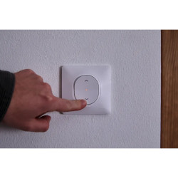 Wiser Ovalis - interrupteur volet-roulant - 4A - zigbee - Blanc - S320567W Schneider Electric