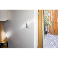 Ovalis - interrupteur 2 boutons pour volet roulant- 6AX -Blanc - S320208 Schneider Electric