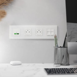 Unica D plaq neige 4P - NU600879 Schneider Electric