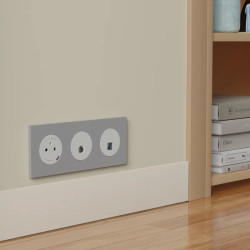 Odace 2P+T affleurante USB-C 18W blanc