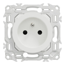 Odace lot 108 prises 2P+T réno blanc