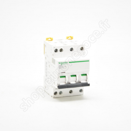 Circuit Breakers iDT40 / DT40  - A9P71716EU - iC40 3P+N C 16A 4,5kA/6kA