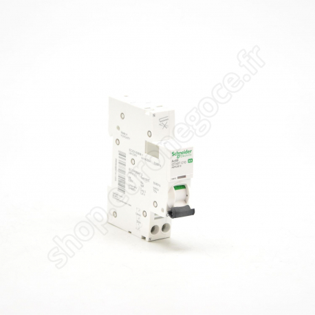 Circuit Breakers iDT40 / DT40  - A9PE2610 - Disj. iDT40T XA auto/vis  1P+N 10A  C  6kA