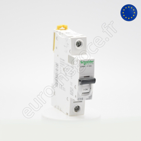 Circuit Breakers iC60  - A9F77132z - IC60N DISJ 1P 32A COURB C